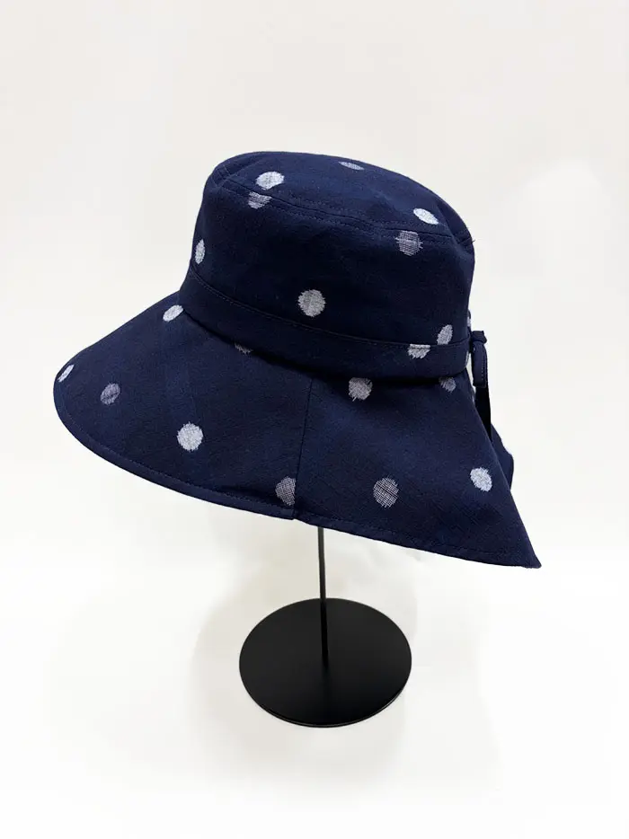 HAT63